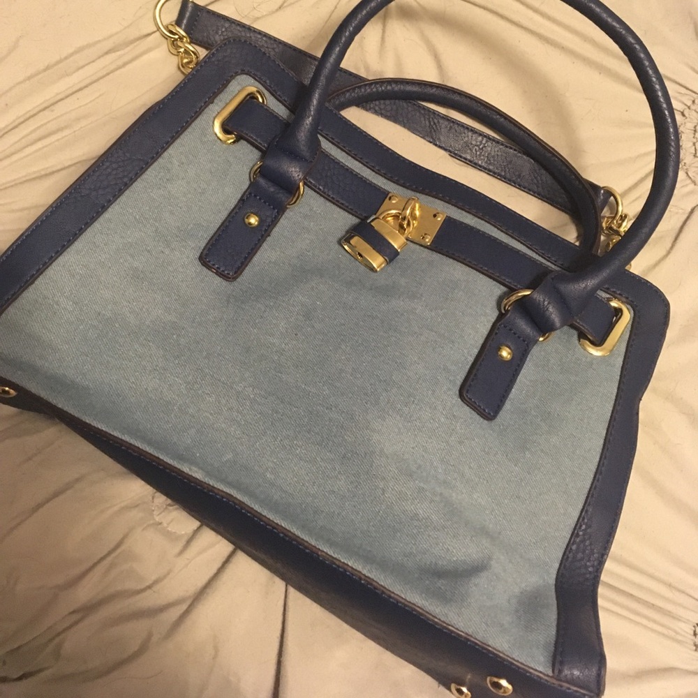 Charming Charlie tote bag